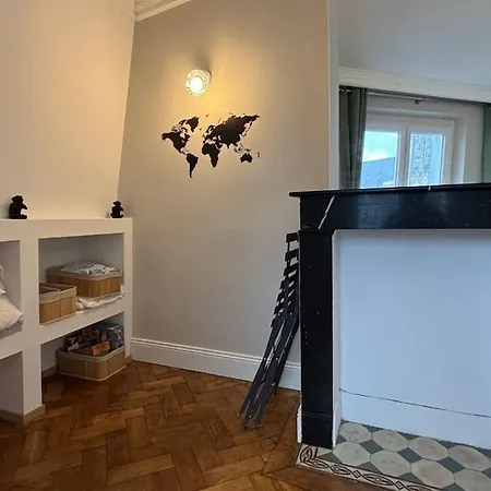 With Balcony * Arras