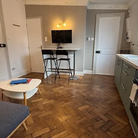 Διαμέρισμα With Balcony *