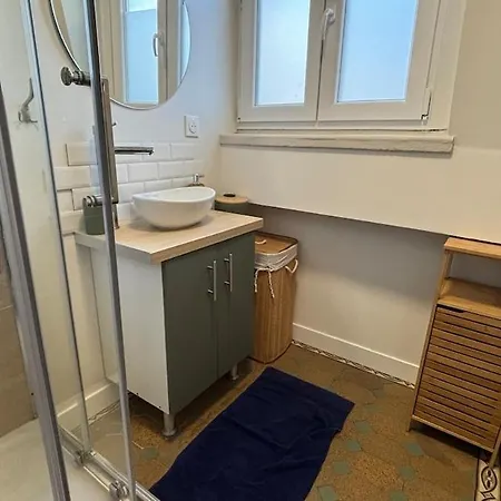 With Balcony Διαμέρισμα