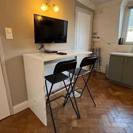 With Balcony Apartman Arras