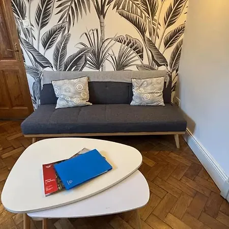 Appartement With Balcony *