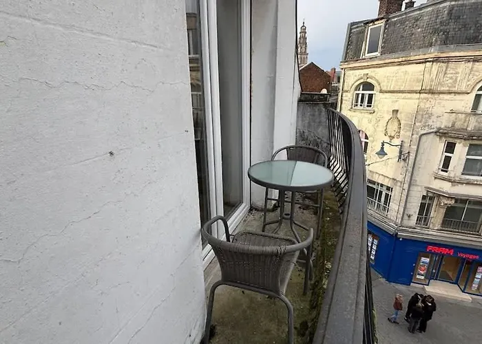 With Balcony * Arras